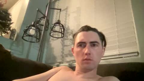 Snapshot of tlayne410 chatting on 11.09.25 tlayne410 online show from 11.09.25