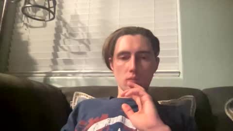 Snapshot of tlayne410 chatting on 11.29.25 tlayne410 online show from 11.29.25