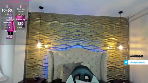 toky         online show from 02.18.25