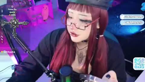 Snapshot of toky_doll chatting on 07.10.26 toky online show from 07.10.26
