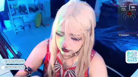 Snapshot of toky_doll chatting on 07.23.26 toky online show from 07.23.26