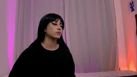  Halsey  Sofii  online show from 01.11.26