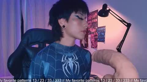 Snapshot of tokyo_blues chatting on 02.25.26 Halsey Sofii online show from 02.25.26