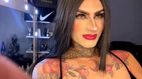 Snapshot of tokyo_bs chatting on 04.01.26 Tokyo online show from 04.01.26