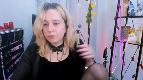 Tolli Moll online show from 01.09.25