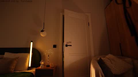 Snapshot of tollysage chatting on 11.30.25 Sage. TG channel online show from 11.30.25