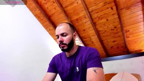   online show from 01.12.26