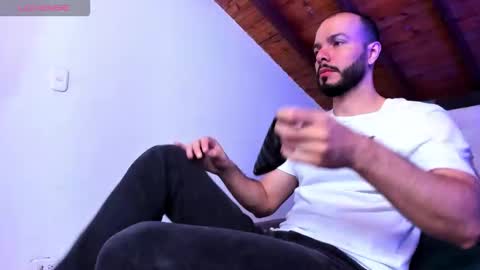   online show from 02.01.26