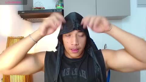 Tom muscle1 online show from 02.07.25