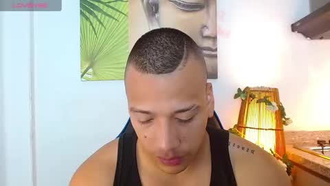 Tom muscle1 online show from 02.10.25