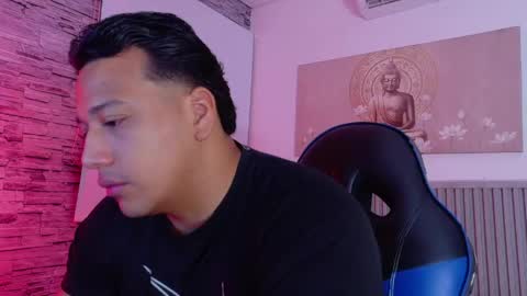 Tom muscle1 online show from 04.25.26