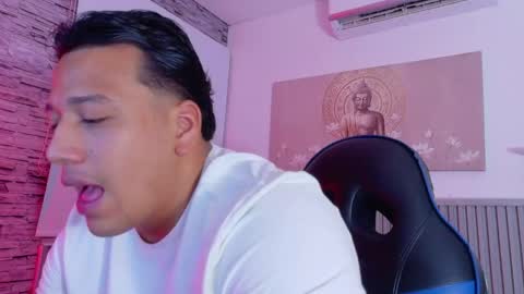 Tom muscle1 online show from 04.28.26