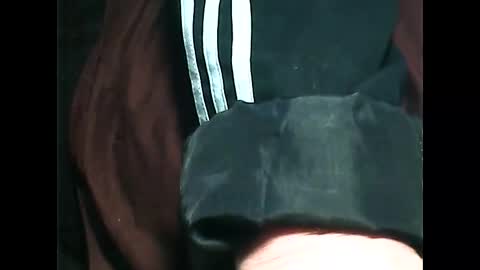 Snapshot of tomas0000 chatting on 03.02.25 thomi online show from 03.02.25