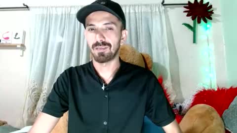 tomas gerauld. make me happy with 10000 tokens online show from 05.11.26