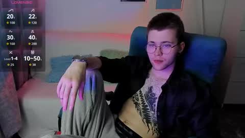 Snapshot of tomas_norton chatting on 05.06.26 tomas_norton online show from 05.06.26