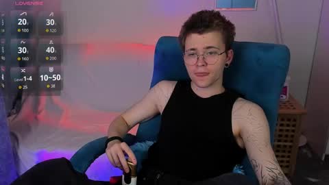 Snapshot of tomas_norton chatting on 06.06.26 tomas_norton online show from 06.06.26