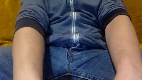 Snapshot of tombi125 chatting on 02.16.26 tombi125 online show from 02.16.26