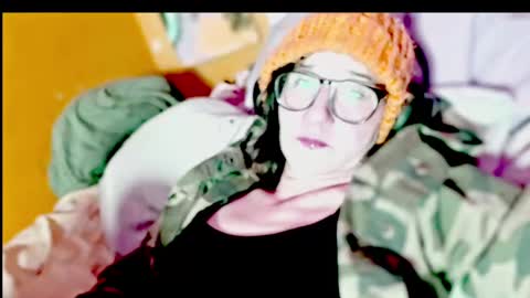 Snapshot of tomboy_titties chatting on 01.09.25 tomboy_titties online show from 01.09.25