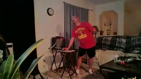 Snapshot of tomcatsawyer chatting on 11.15.25 sirmuggsalot online show from 11.15.25