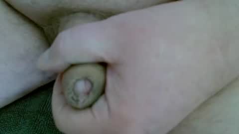 Snapshot of tomhotfun chatting on 09.20.25 TOMHOTFUN online show from 09.20.25