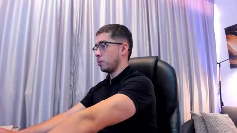 Snapshot of tommas_johnson chatting on 05.18.26 Tomas online show from 05.18.26