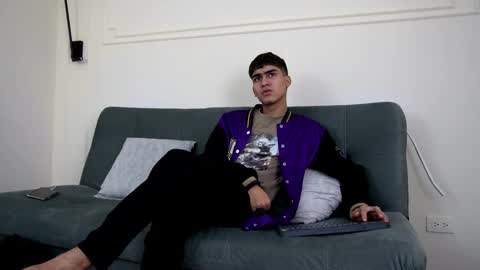 Tommy  online show from 02.16.25