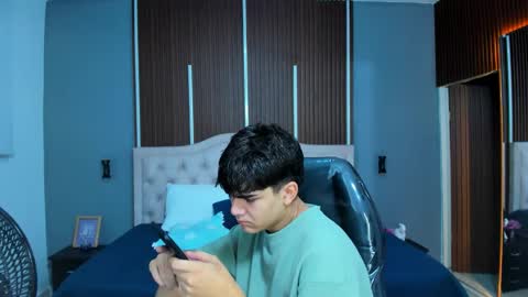 Tommy  online show from 10.19.25