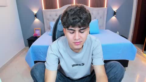 Tommy  online show from 04.23.26