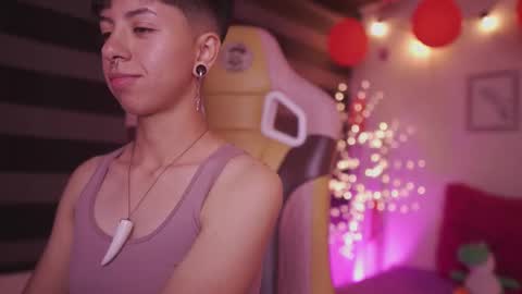 Snapshot of tommy_blue1 chatting on 02.18.25 Blue  online show from 02.18.25