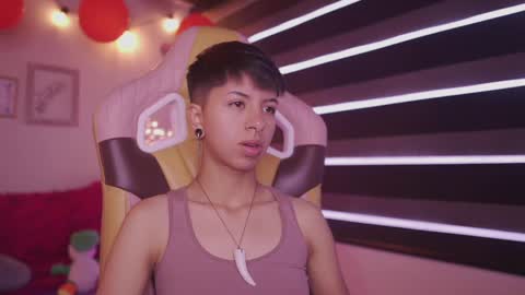 Snapshot of tommy_blue1 chatting on 02.20.25 Blue  online show from 02.20.25