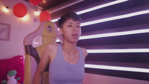 Snapshot of tommy_blue1 chatting on 02.21.25 Blue  online show from 02.21.25