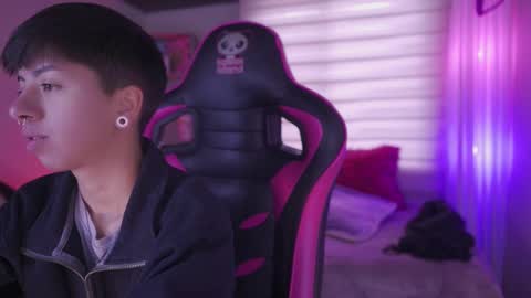 Snapshot of tommy_blue1 chatting on 03.09.25 Blue  online show from 03.09.25