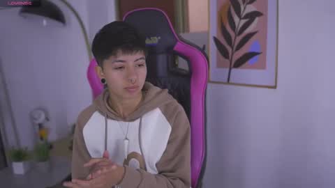 Snapshot of tommy_blue1 chatting on 09.22.25 Blue  online show from 09.22.25