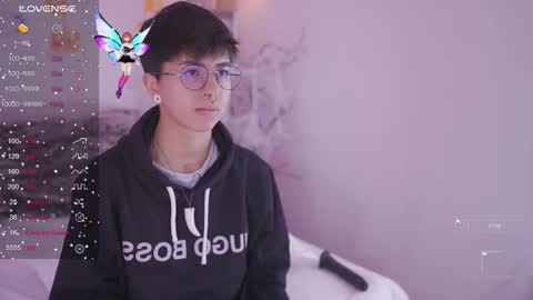 Snapshot of tommy_blue1 chatting on 10.30.25 Blue  online show from 10.30.25