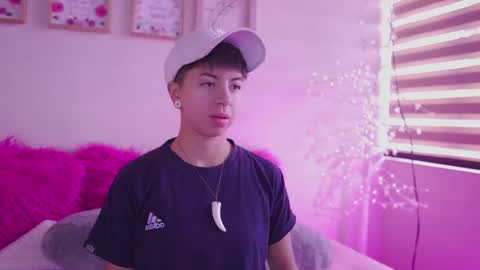 Blue  online show from 05.15.26