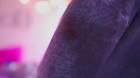 Blue  online show from 06.12.26