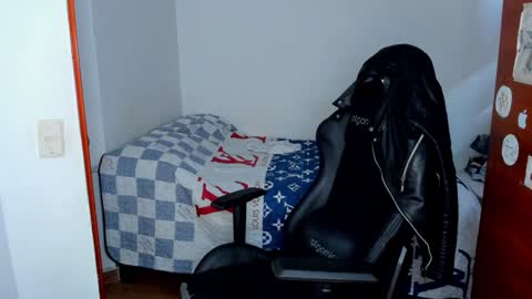 Twitter BreddTommy IG tommy bredd online show from 01.16.25