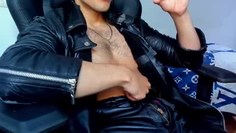 Twitter BreddTommy IG tommy bredd online show from 02.10.25