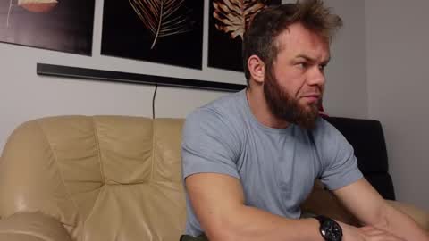 Snapshot of tommy_burnzzz chatting on 12.23.24 tommy burnzzz online show from 12.23.24