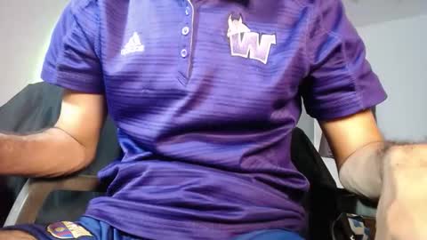   Thomas    online show from 01.15.25