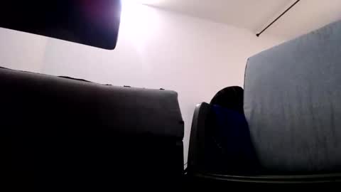   Thomas    online show from 01.16.25