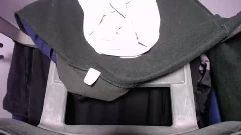   Thomas    online show from 01.31.25