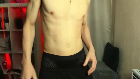 Snapshot of tommy_cabrio chatting on 12.15.25 Tommy online show from 12.15.25