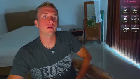 Snapshot of tommy_cumfinger chatting on 01.28.25 Tommy online show from 01.28.25