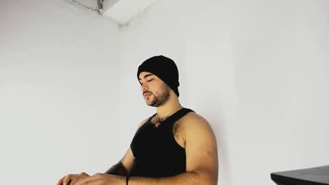 tommy_sccott online show from 11.04.25