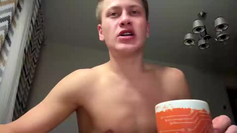 Snapshot of tommy_shak chatting on 02.18.25 Tommy Shak online show from 02.18.25