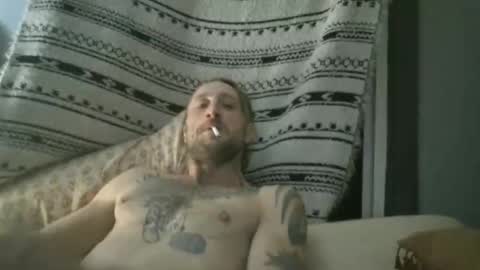 Snapshot of tommygun2727 chatting on 02.01.25 tommygun2727 online show from 02.01.25