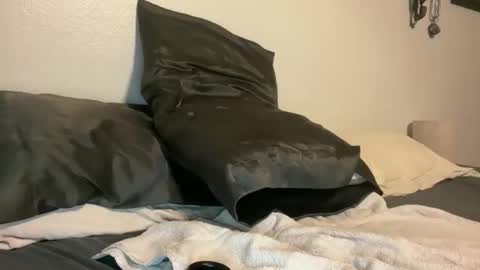 Snapshot of tommygunzsolo chatting on 12.14.24 tommygunzsolo online show from 12.14.24