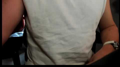 Snapshot of tommysmithjones82 chatting on 01.11.26 tommysmithjones82 online show from 01.11.26