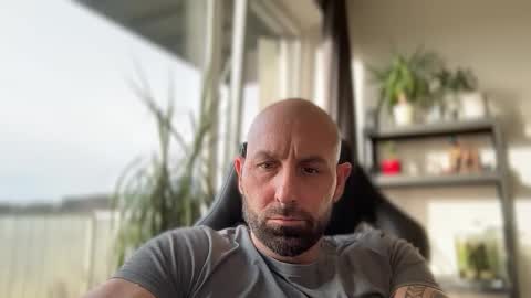 Thomas Fit online show from 03.08.26